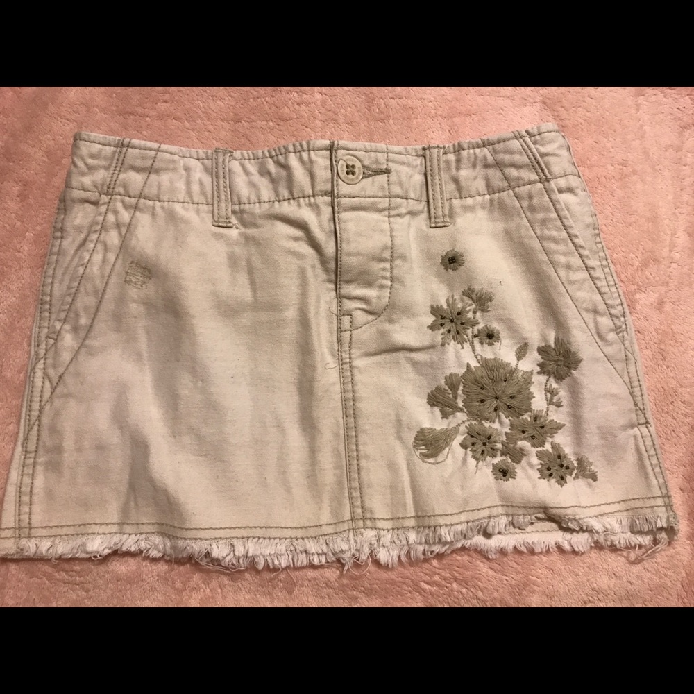 Khaki skirt